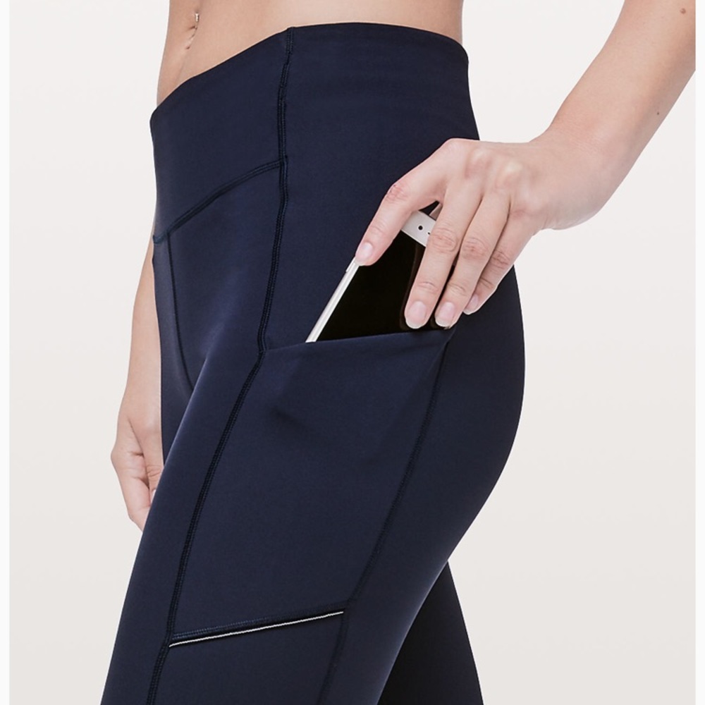 Navy blue double pocket lululemon leggings